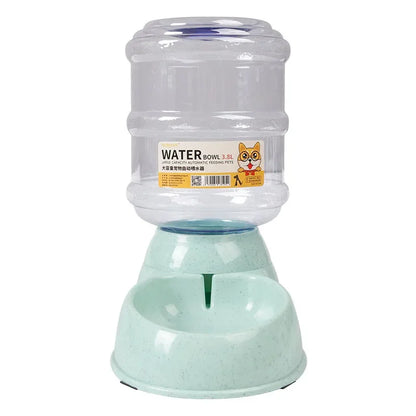 One-piece automatic feeder and drinker