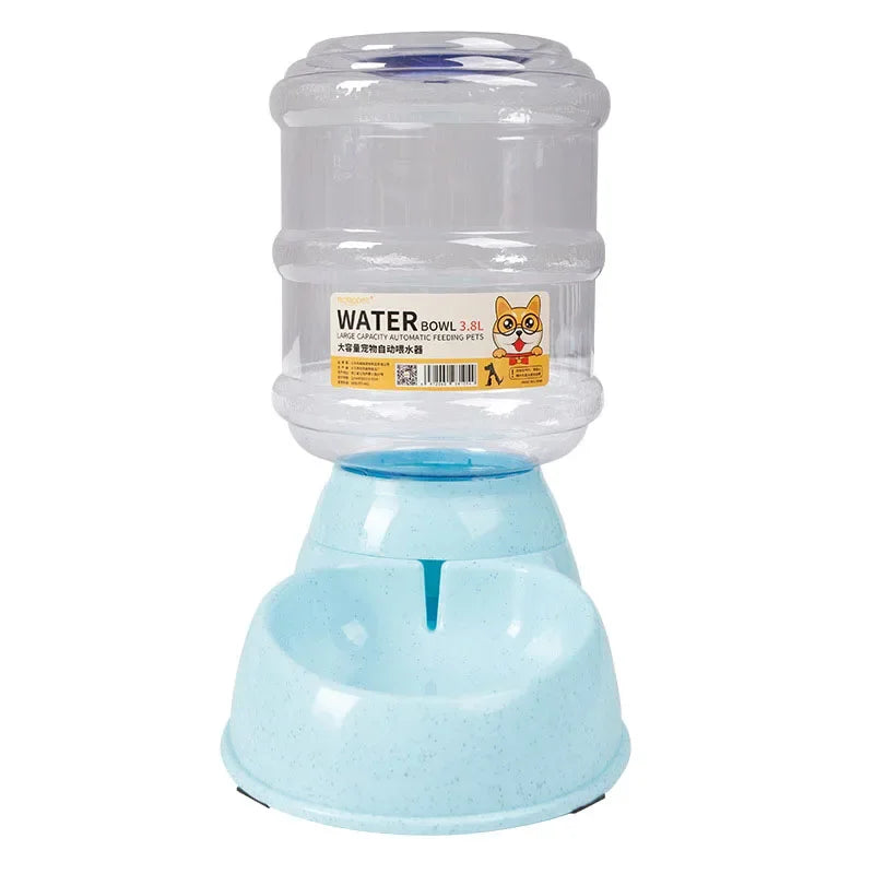 One-piece automatic feeder and drinker